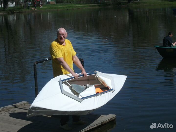 Байдарка из Салюта