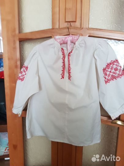 Новая нарядная вышитая блузка из 60-х годов СССР