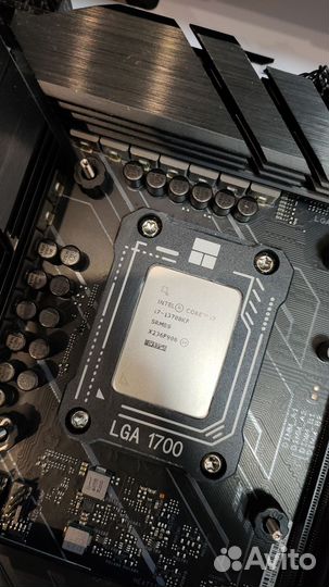 Игровой процессор Intel Core i7-13700kf Box Идеал