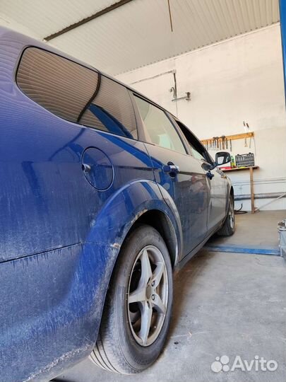 Ford Focus 1.6 МТ, 2008, 408 000 км