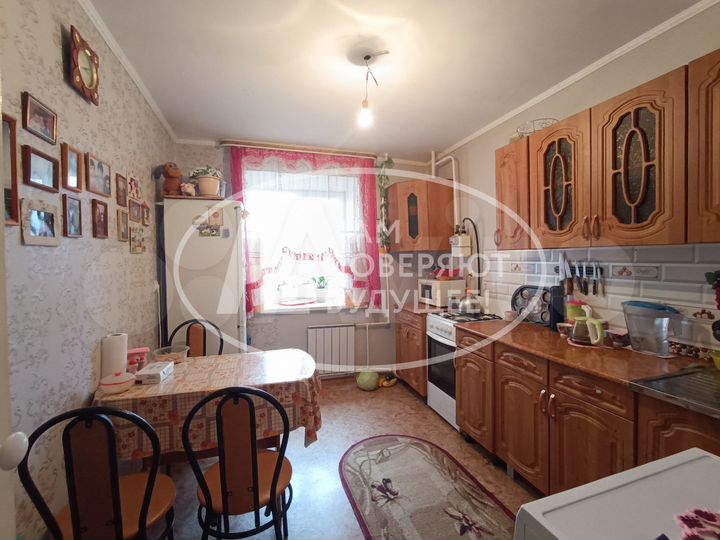2-к. квартира, 42,5 м², 1/3 эт.