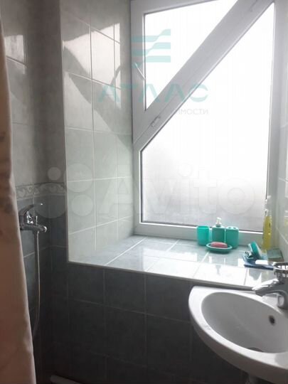 2-к. квартира, 70 м², 1/1 эт.