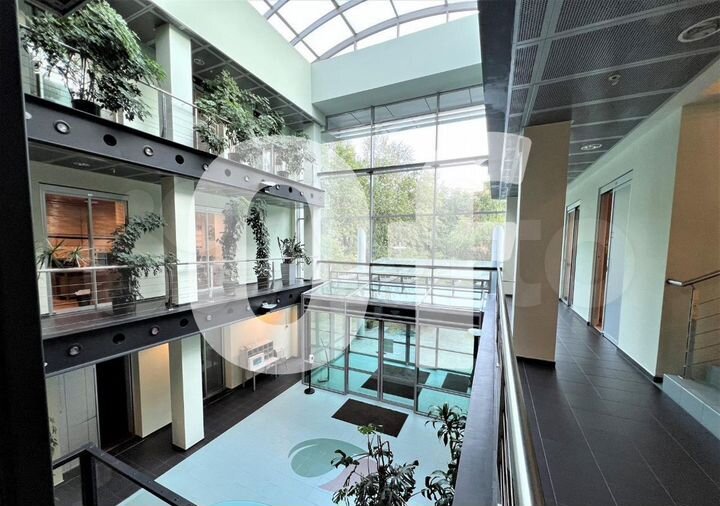 Сдам здание, 5661 м²