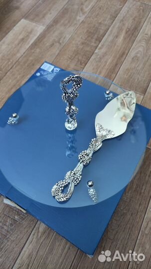 Подставка для торта и капкейков