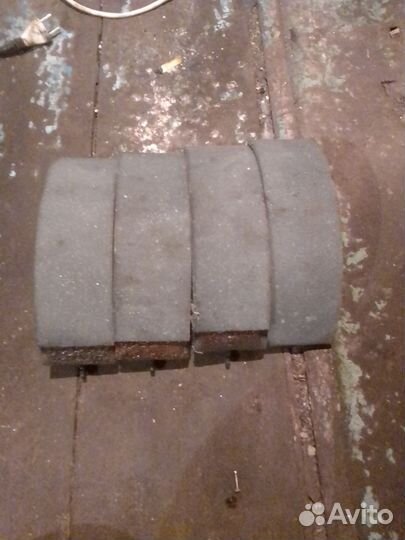 Тормозные колодки задние на газель
