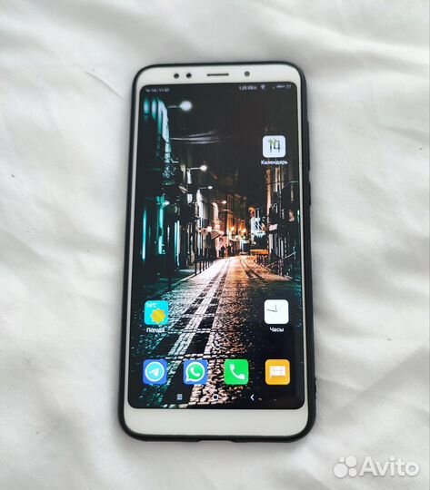 Телефон Xiaomi