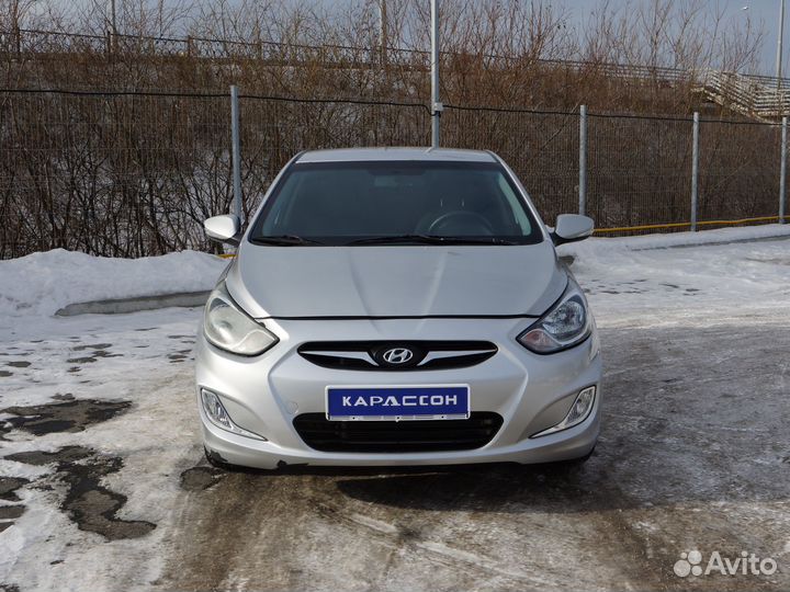 Hyundai Solaris 1.6 AT, 2012, 199 000 км