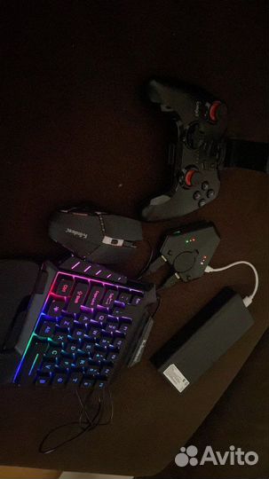 Игровая клавиатура и джостик,повер 30 мах