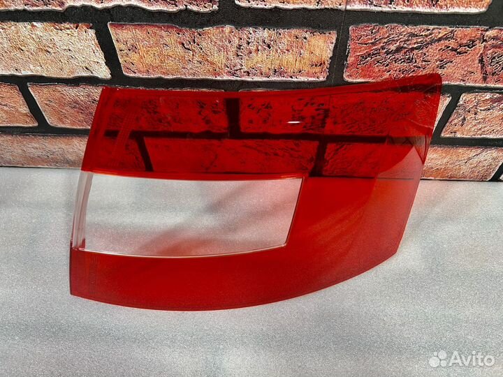 Фонарь задний правый Skoda Octavia A7