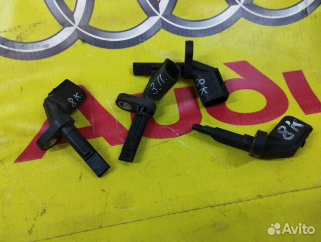 Датчик abs Audi A4 седан 2.0 cdnc 2010