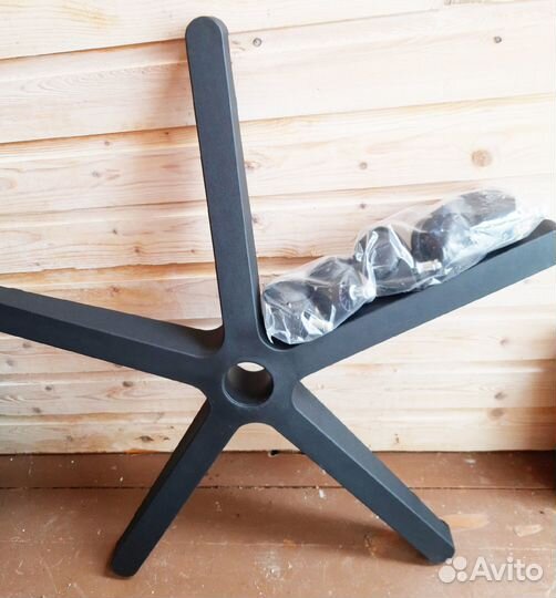 Крестовина для кресла + 5 колес,все новое.Комплект