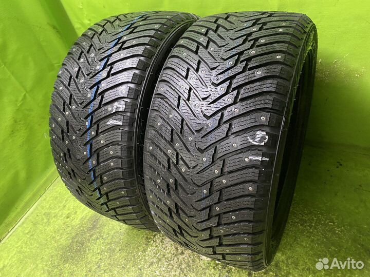 Nokian Tyres Hakkapeliitta 8 285/40 R19 107H