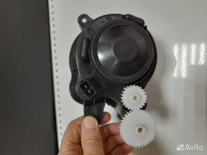 Фара противотуманная праваяChery Amulet