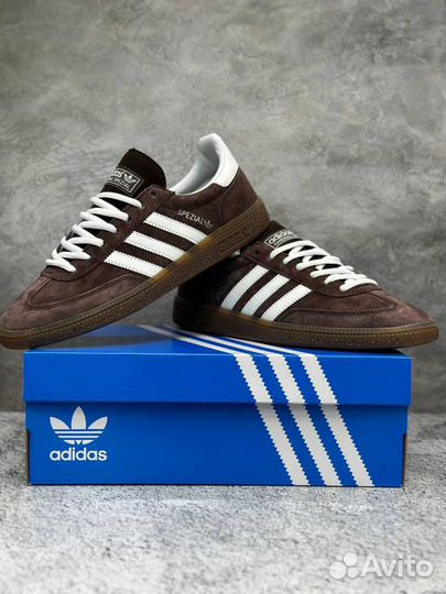 Кроссовки adidas spezial