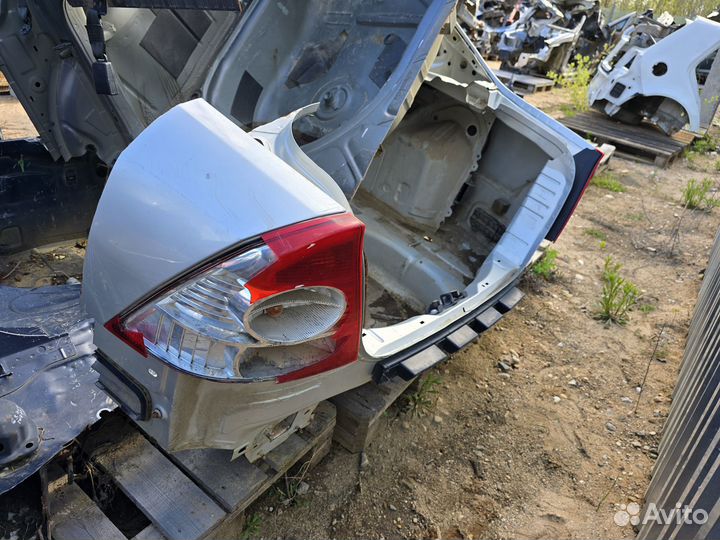 Крыло заднее правое четверть ford focus 2 седан