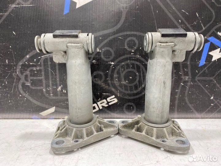 Кронштейн усилителя бампера Audi A6 Allroad C5 BES