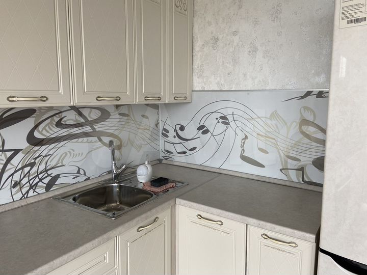 Квартира-студия, 42 м², 9/10 эт.