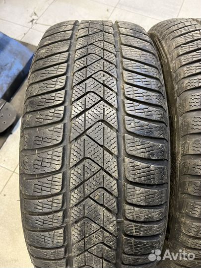 Pirelli Winter Sottozero 3 245/45 R18
