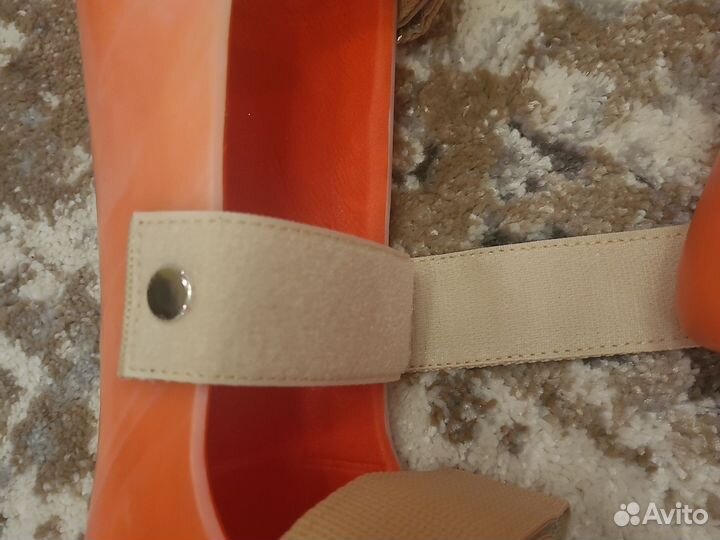 Тутора 36 р. + выпрямитель коленей