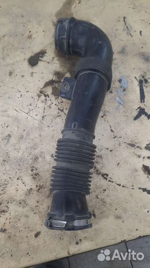 Патрубок воздушного фильтра peugeot 308