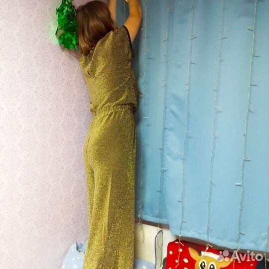 Комбинезон женский вечерний