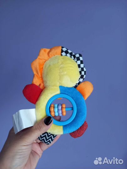 Новая погремушка Львёнок 0+ марки Valori Италия