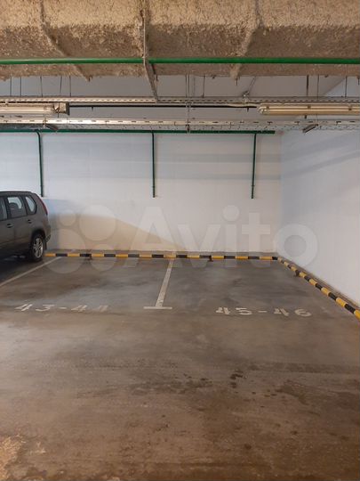 Машиноместо, 17 м²