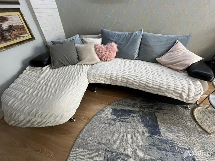 Диван угловой бу + кресло