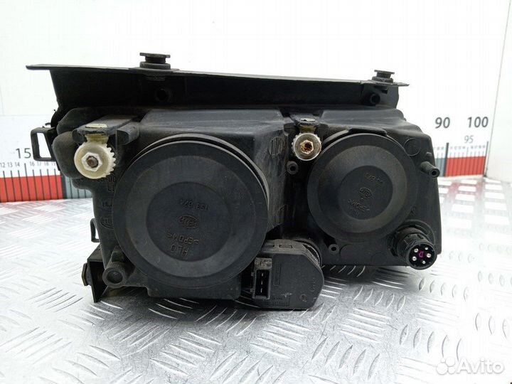 Фара передняя для Volkswagen Passat 5 3B0941017K