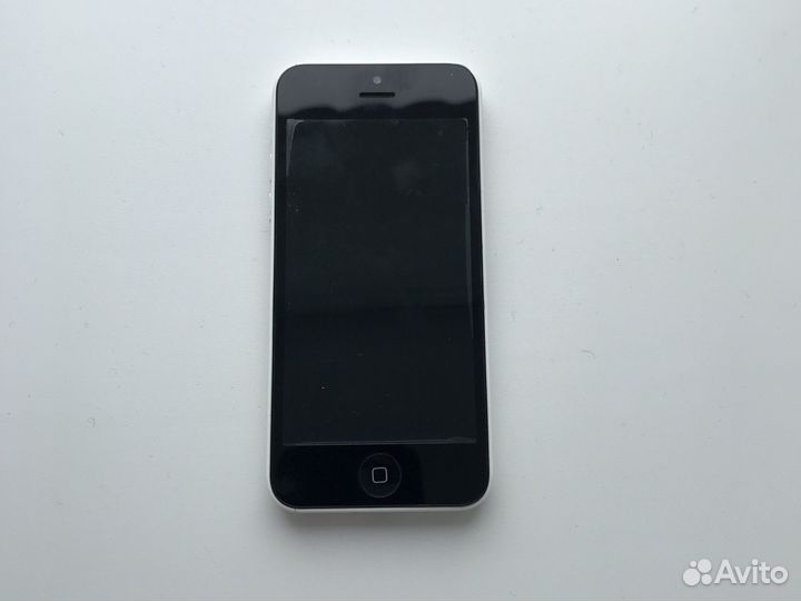 Телефон iPhone 5s
