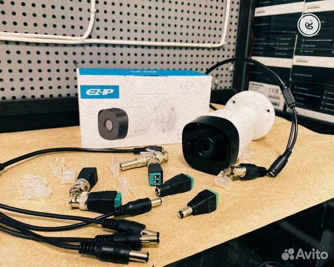 1Мп hdcvi видеокамера EZ-HAC-B1A11P-0280B