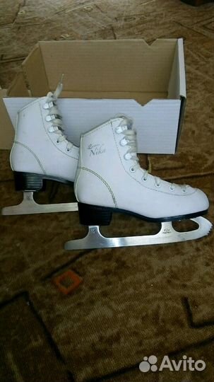 Продам коньки