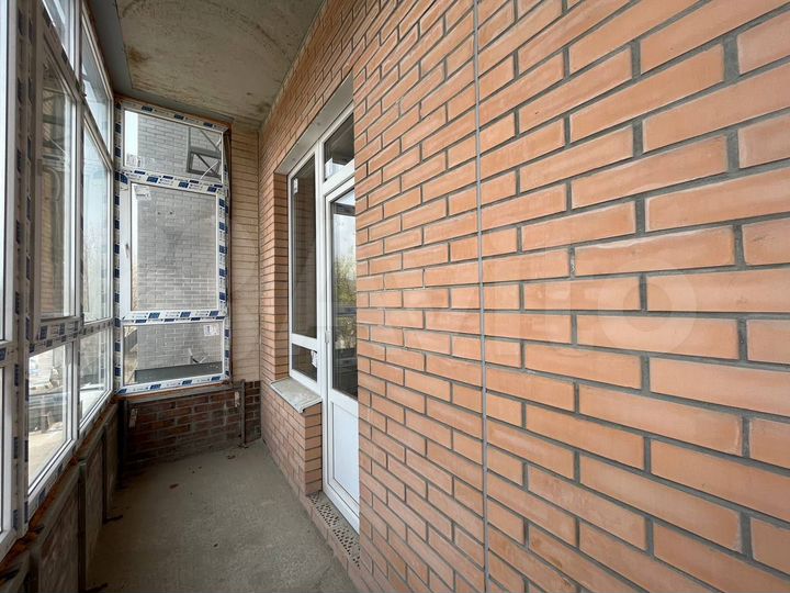 1-к. квартира, 42 м², 2/4 эт.