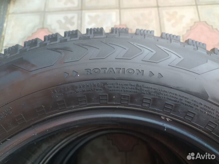 Nokian Tyres Nordman 5 SUV 235/65 R17 108