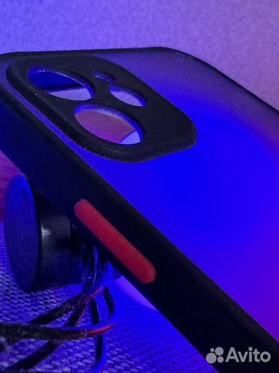 Чехол на iPhone 12