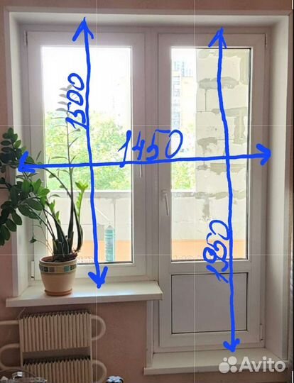 Дверь с окном