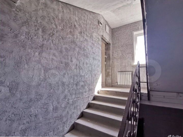 3-к. квартира, 112 м², 2/4 эт.