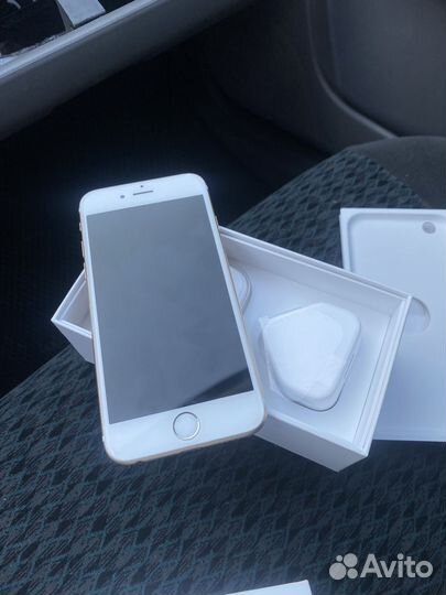 Телефон iPhone 6s 64гига