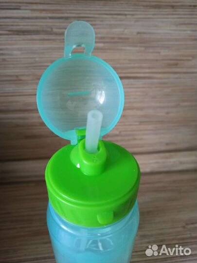 Бутылочка для воды