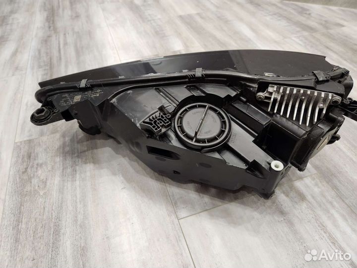 Фара передняя audi q5 fy