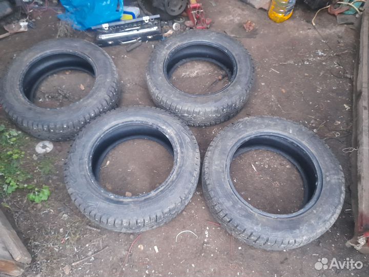 18565 r15 зимняя резина шипованная