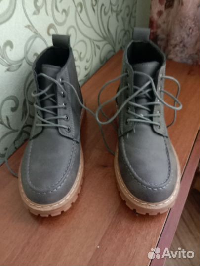 Ботинки женские