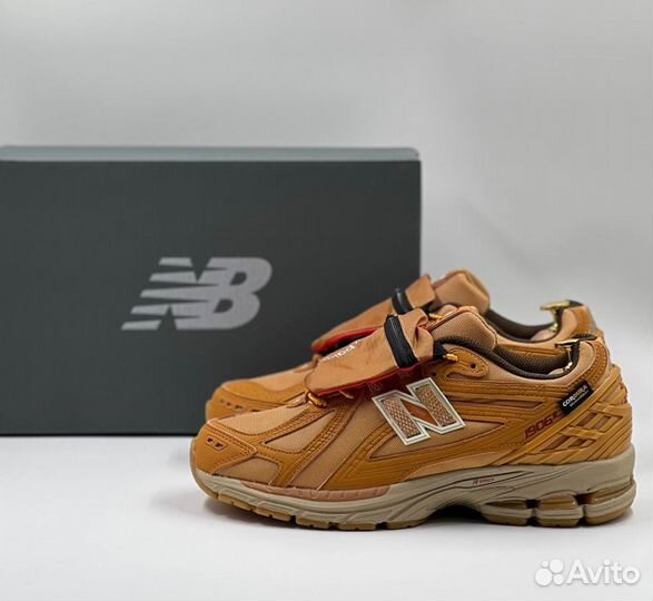 Кроссовки New Balance 1906R Orange