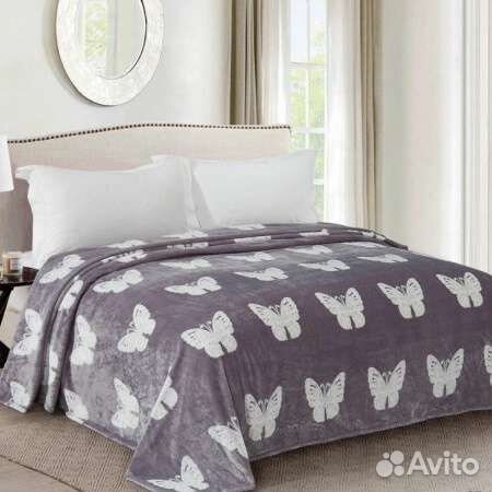 Пледы новые