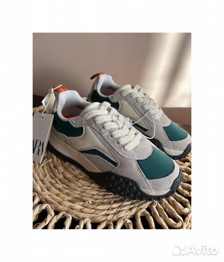 Кроссовки детские 34 zara