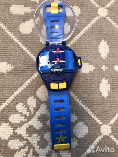 Браслет с машинкой на ду