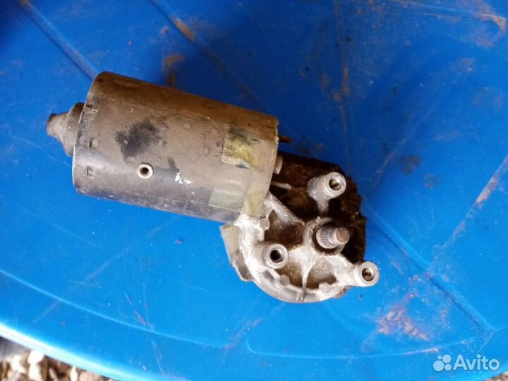 Моторчик дворников передний Transporter Т4