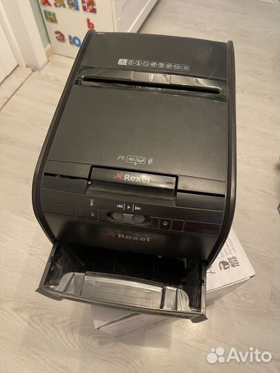 Шредер Rexel Auto+ 60X