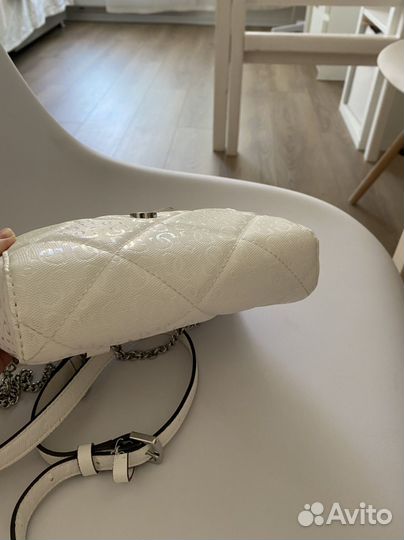 Сумка guess кроссбоди