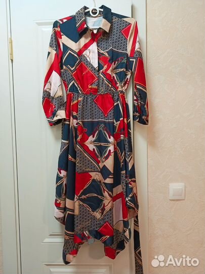 Платье женское